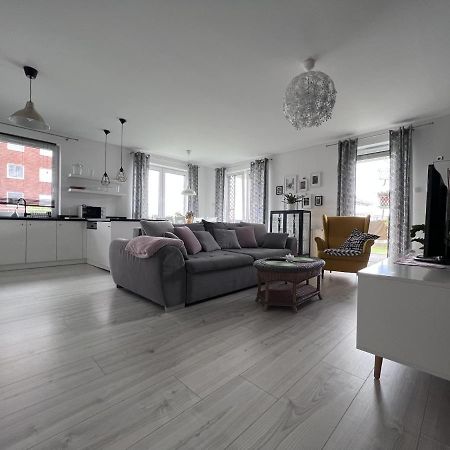 Apartament Z Tarasem Na Osiedlu Rakownica Jelenia Góra Екстериор снимка