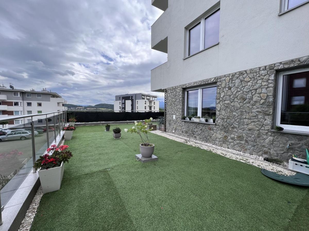 Apartament Z Tarasem Na Osiedlu Rakownica Jelenia Góra Екстериор снимка